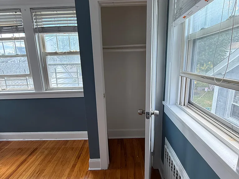 290 Roberts Ave #2 — Photo 17