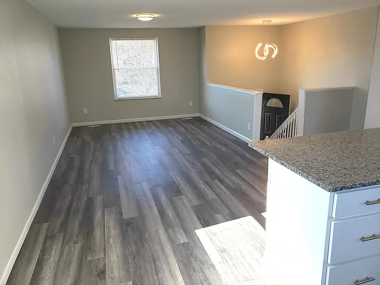 5470 Brook Point Rd — Photo 11