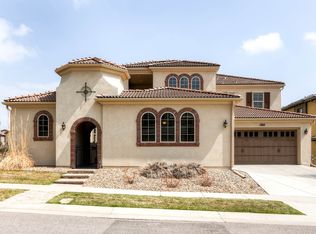 2262 S Loveland St, Lakewood, CO 80228