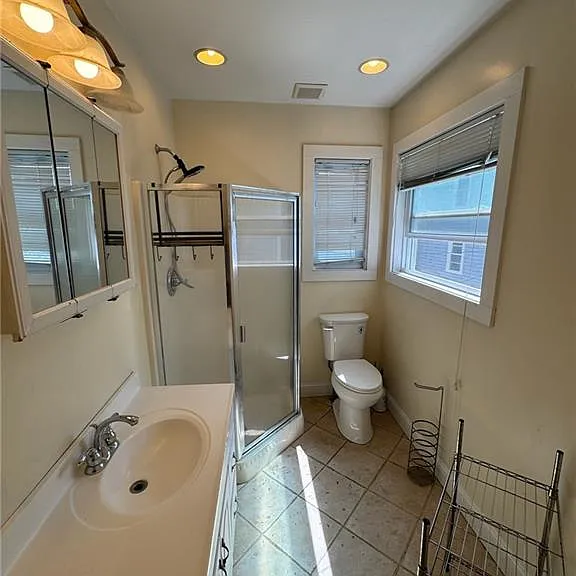 9 Ann St #2 — Photo 24