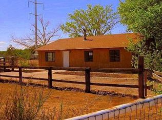 2420 Metzgar Rd SW, Albuquerque, NM 87105