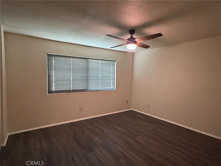 1792 N Ann St — Photo 30