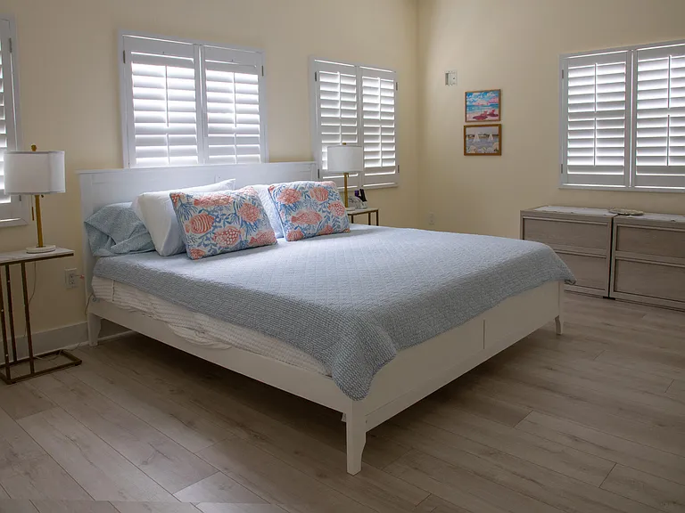 506 N Lakeside Dr — Photo 13
