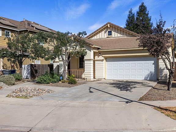 3rd image of 1317 Derby Dr