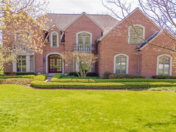 321 Saratoga Dr, Uniontown, PA 15401