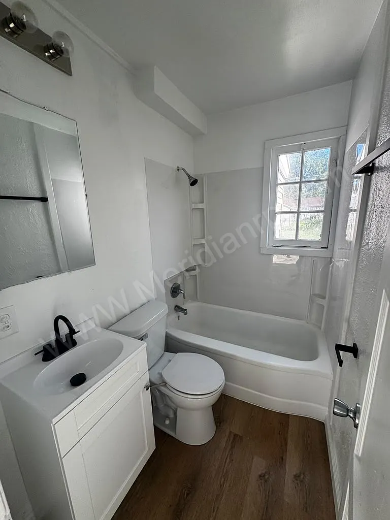 3225 Felician St - 1 — Photo 2
