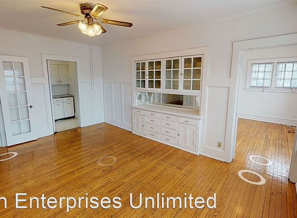 1st image of 2310 E Bradford Ave APT 4