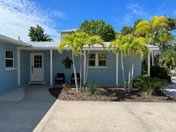 311 66th St, Holmes Beach, FL 34217