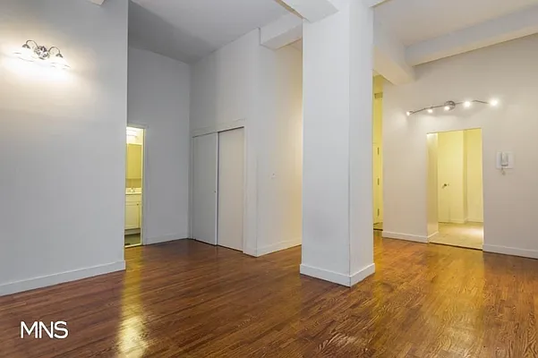 Rented by MNS Marketing | media 14