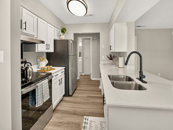 3rd image of 2319 Spring House Ln #34F