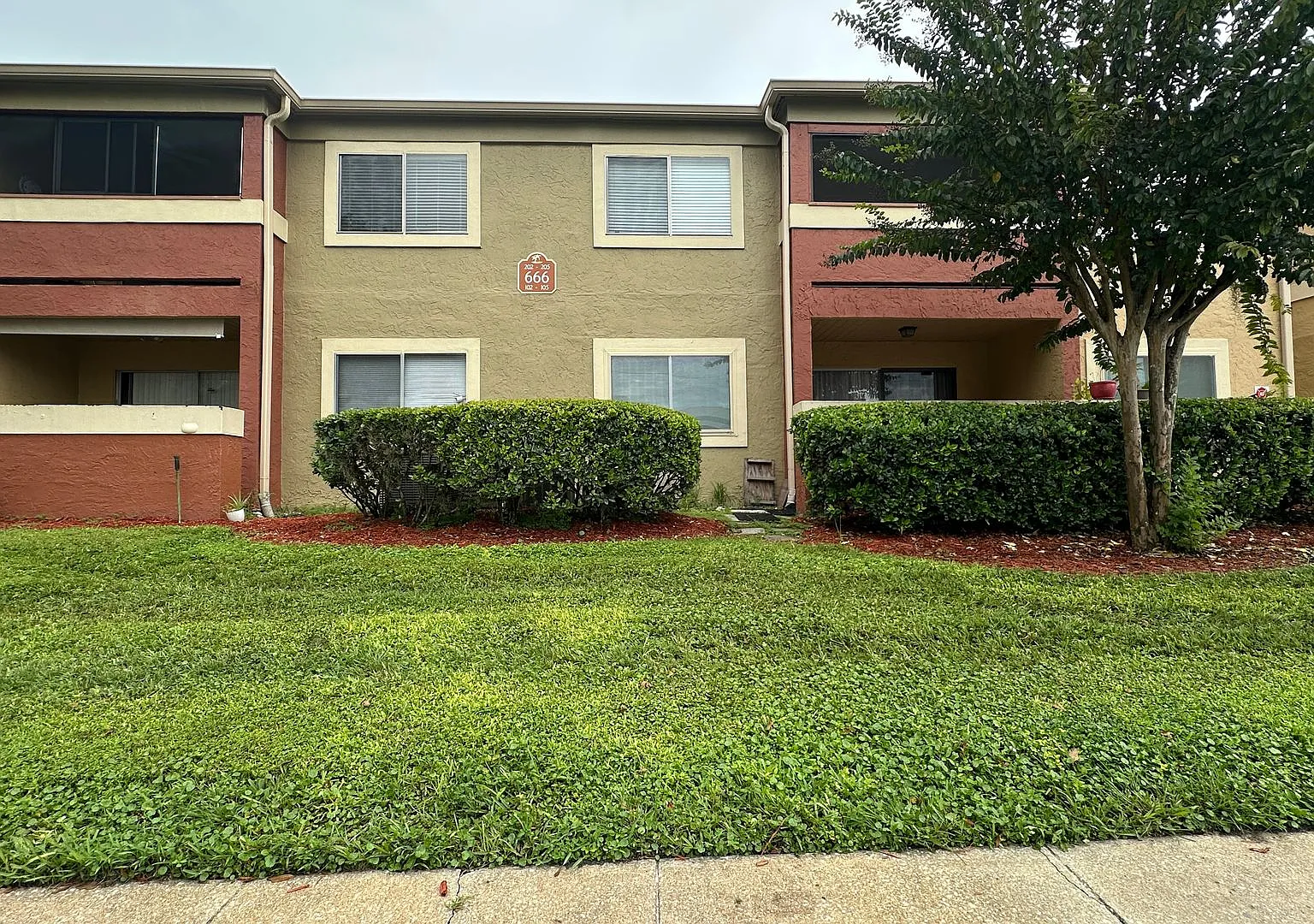 Updated Second floor 2BR/2BA Condo in Oxford Square | Water & Sewer Included — Photo 1