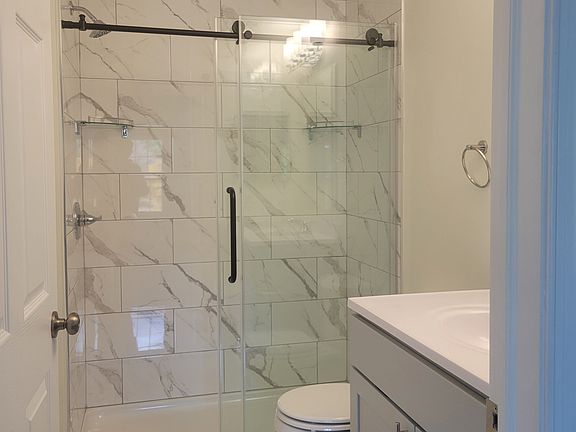 Master Bed Room - Bath