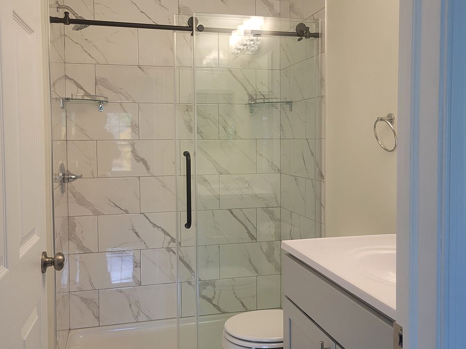 Master Bed Room - Bath