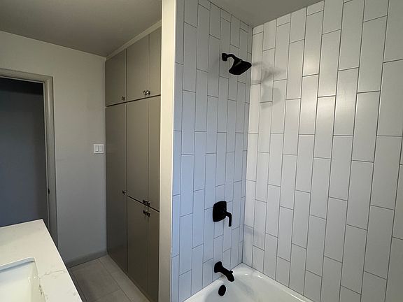 5th image of 2090 E Atkin Ave