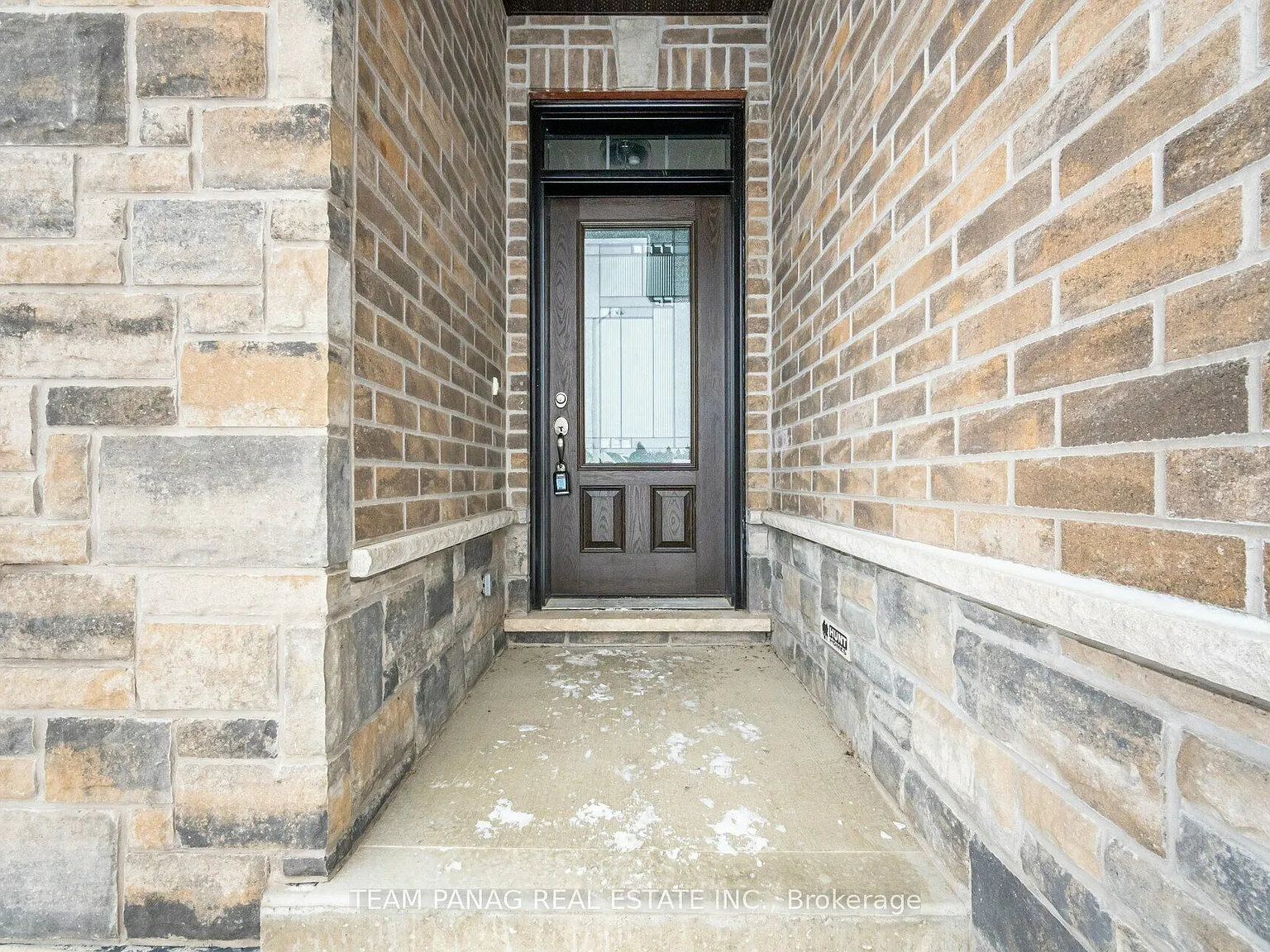 4 bed, $3,000 — Photo 2