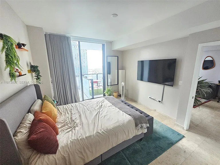 68 SE 6th St #1806 — Photo 20