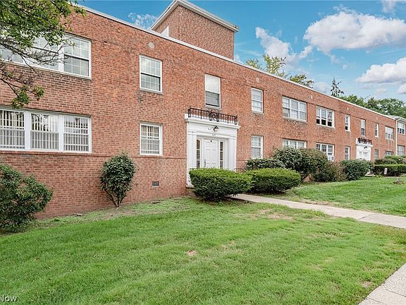2nd image of 3271 Warrensville Center Rd APT 8B