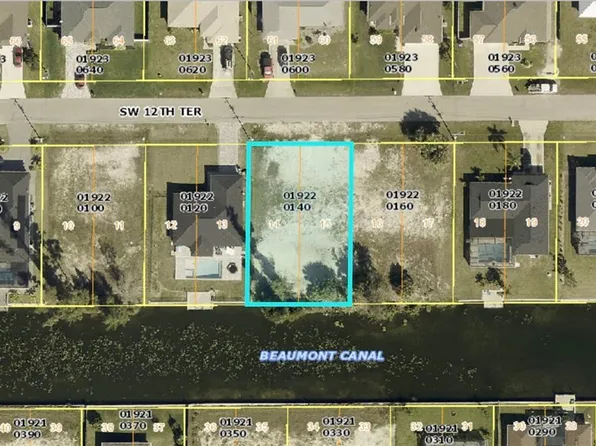 640 SW 12th Ter, Cape Coral, FL 33991
