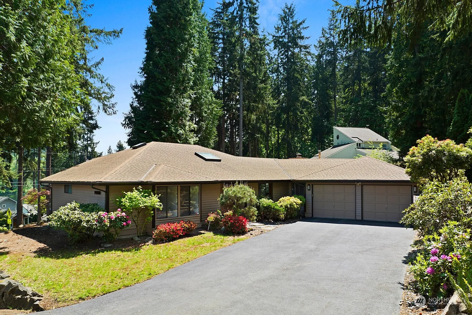 12821 SE 76th Place photo 1