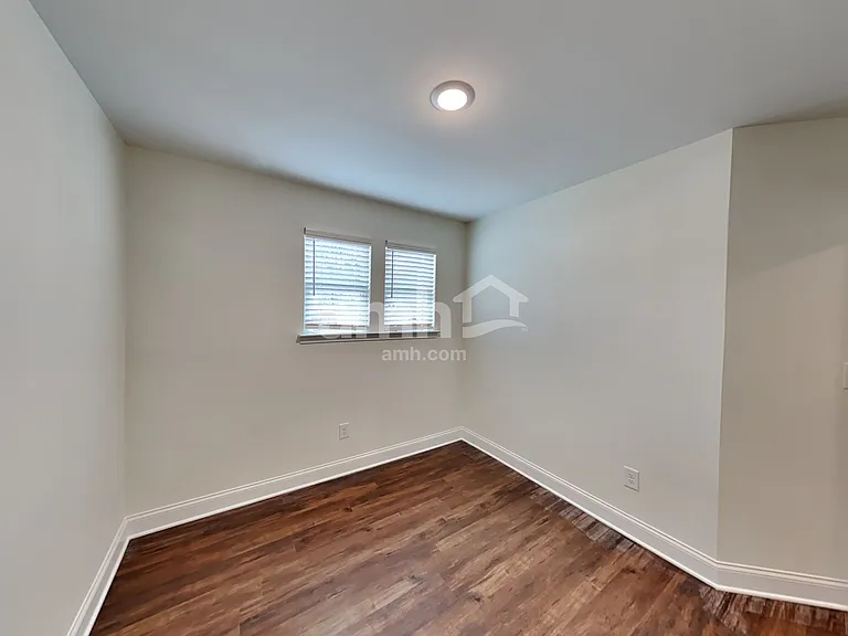 5253 Blue Mountain Dr — Photo 7