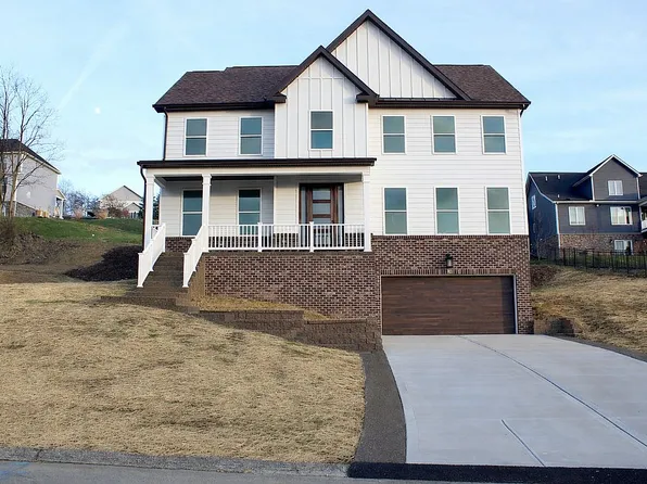 137 Morningstar Dr, Rostraver Township, PA 15012