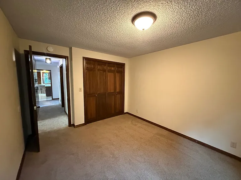 1150 NW Sunnywood Ct — Photo 18
