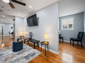 109 Flora St, Providence, RI