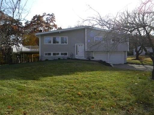 2nd image of 173 Wilshire Dr