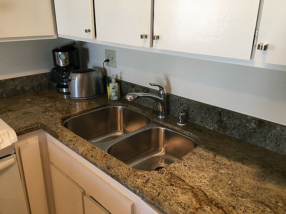 4th image of 4465 Ocean Blvd Unit 64