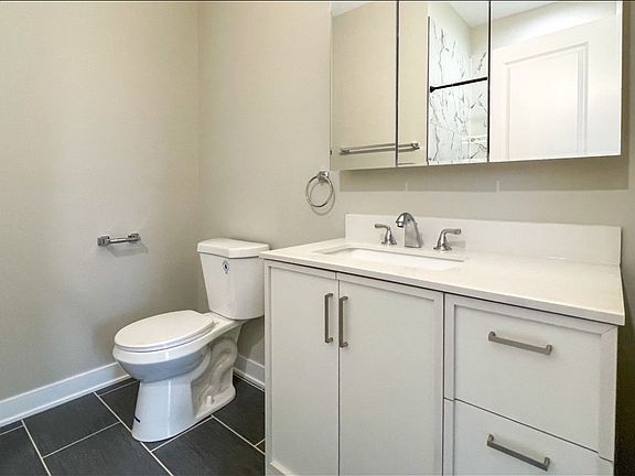 4th image of 4112 W Potomac Ave #1