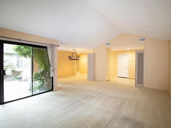 4th image of 11382 Buckeye Hill Ct