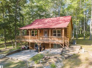 365 Lake Valley Rd NE, Kalkaska, MI 49646