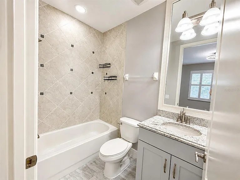 10403 Belfry Cir — Photo 15
