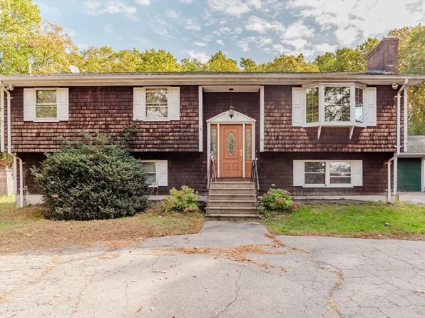 10 Park St, Blackstone, MA 01504