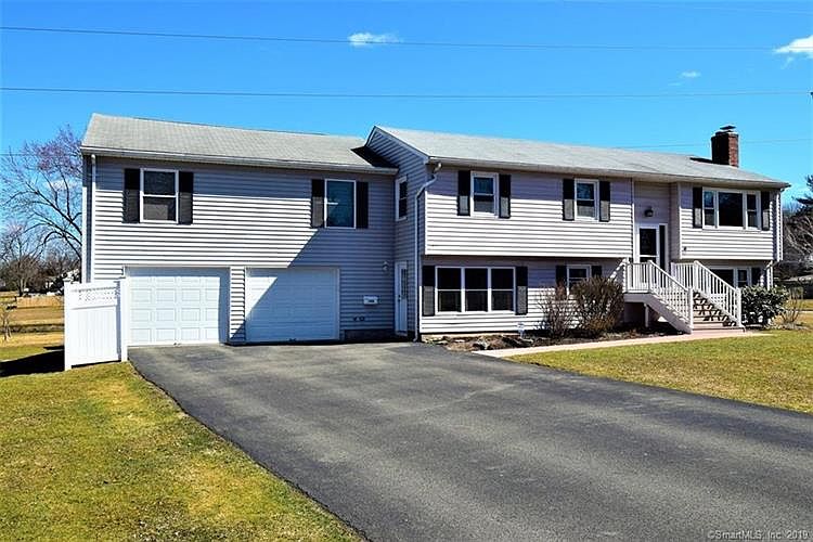 1st image of 104 Courtney Dr