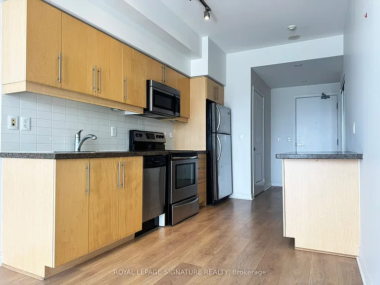 2885 Bayview Ave #1202 — Photo 7