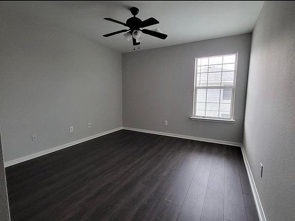 4th image of 17143 Westminster Village Ct