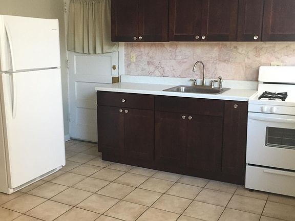 4th image of 836 W Sunnyside Ave APT 3S