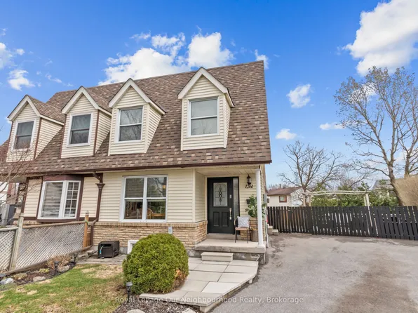 1261 Ludlow Ct, Oshawa, ON L1G 7K5