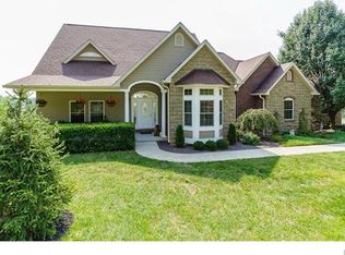196 Berg Crossing Dr, Augusta, MO 63332