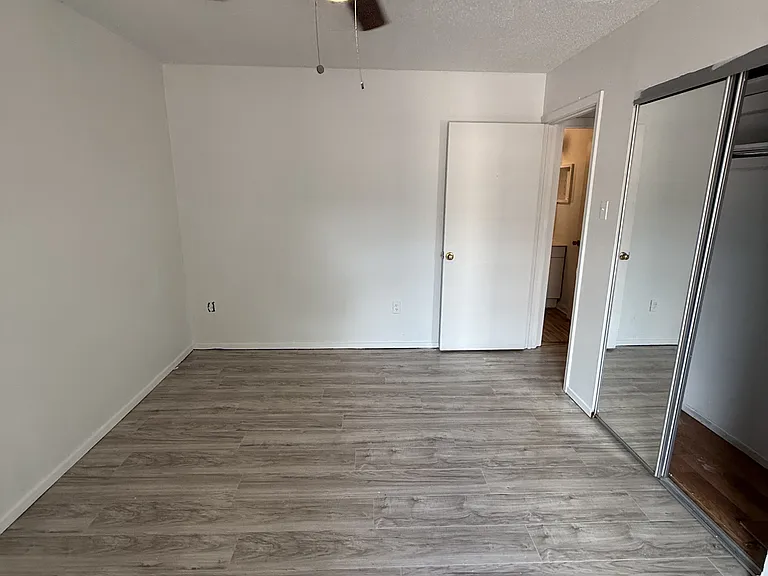 4860 Chesterwood Ct #1 — Photo 16