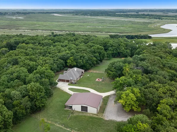 247 River Bend Trl, Combine, TX 75159