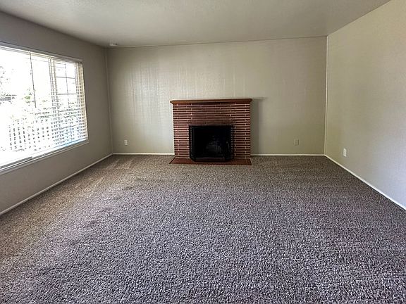 5th image of 2330 Worsham Ave