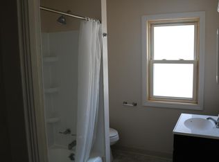1506 Pennsylvania Ave #3/1, Steubenville, OH 43952