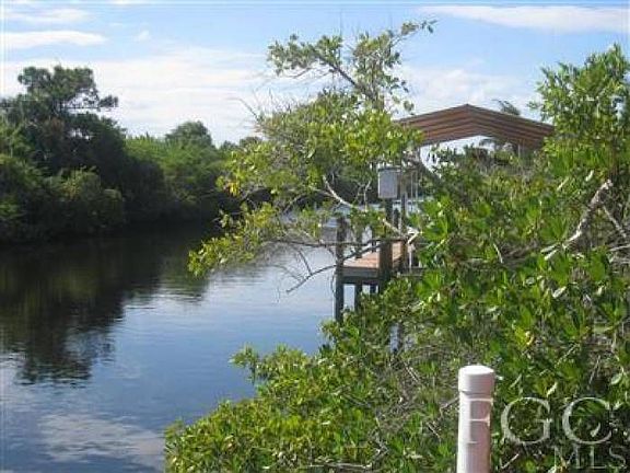 3rd image of 3778 Hidden Acres Cir S