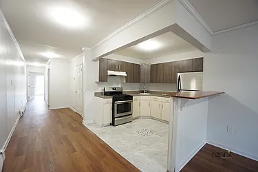 Rented by Rennit Inc.