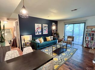 907 N Oaks Blvd, North Brunswick, NJ 08902