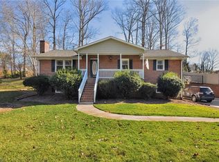 5006 White Oak Dr, Lexington, NC 27295