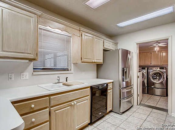 5th image of 4906 La Posada St
