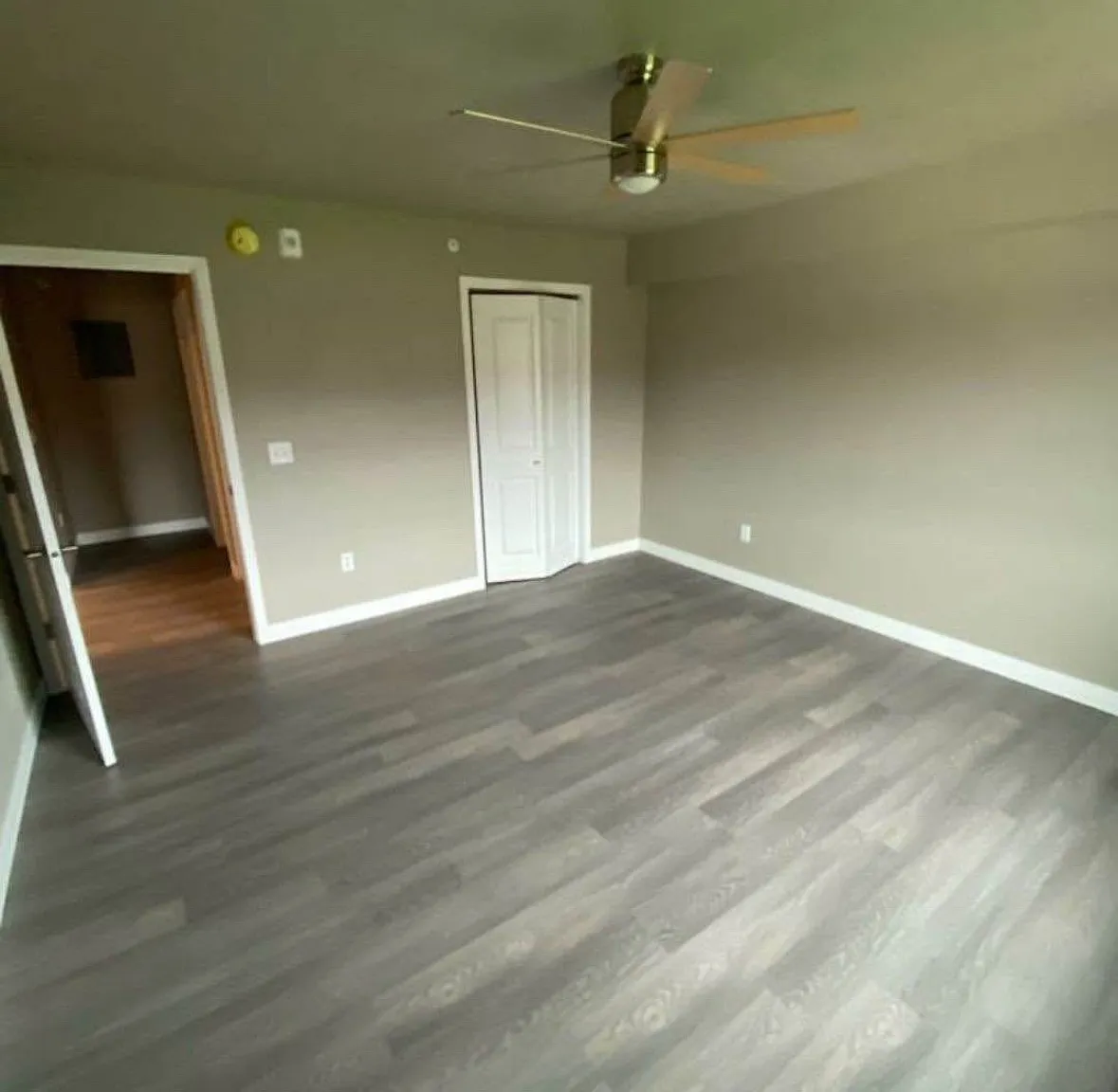 1 bed, 660 sqft, $1,100 — Photo 4